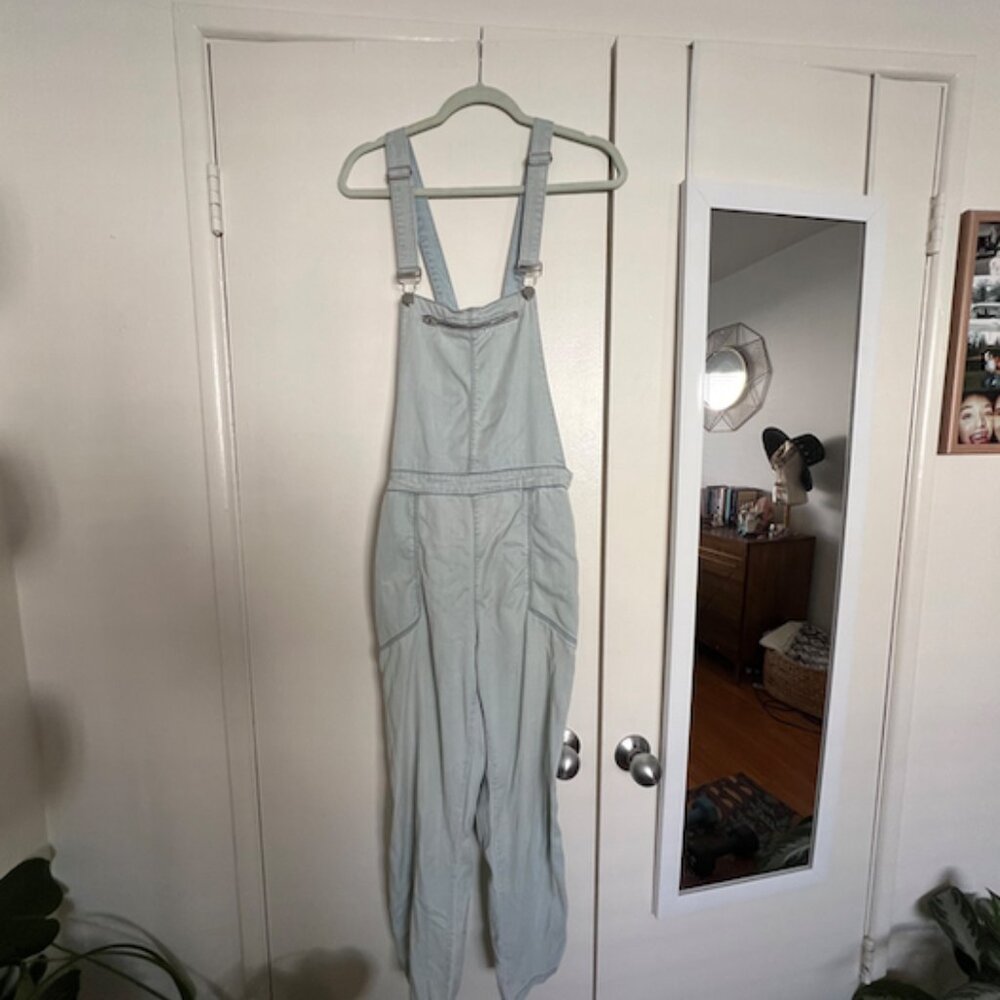 Blank NYC Light Snap on Overalls sz 28